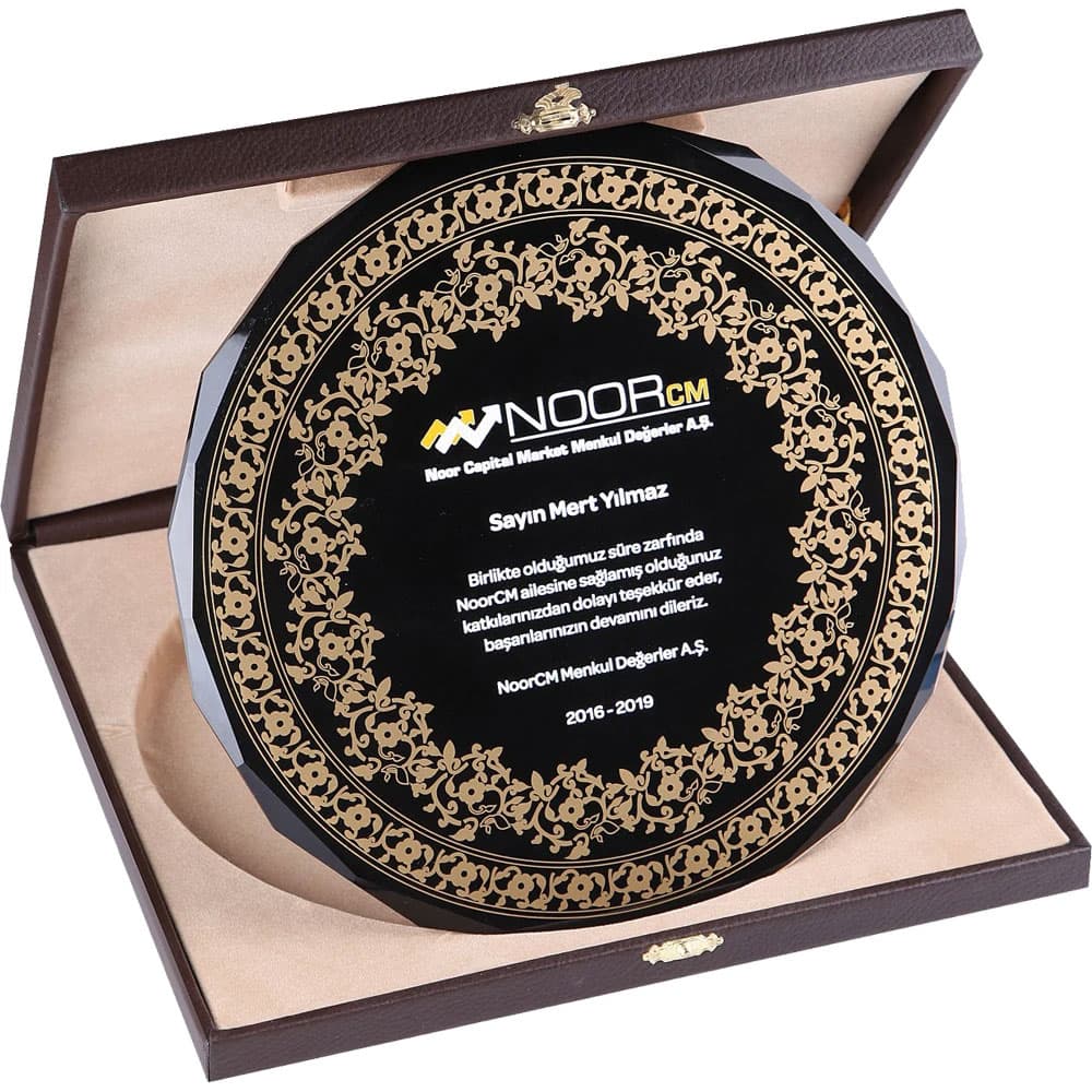 EKT-200 Boxed Crystal Plaque